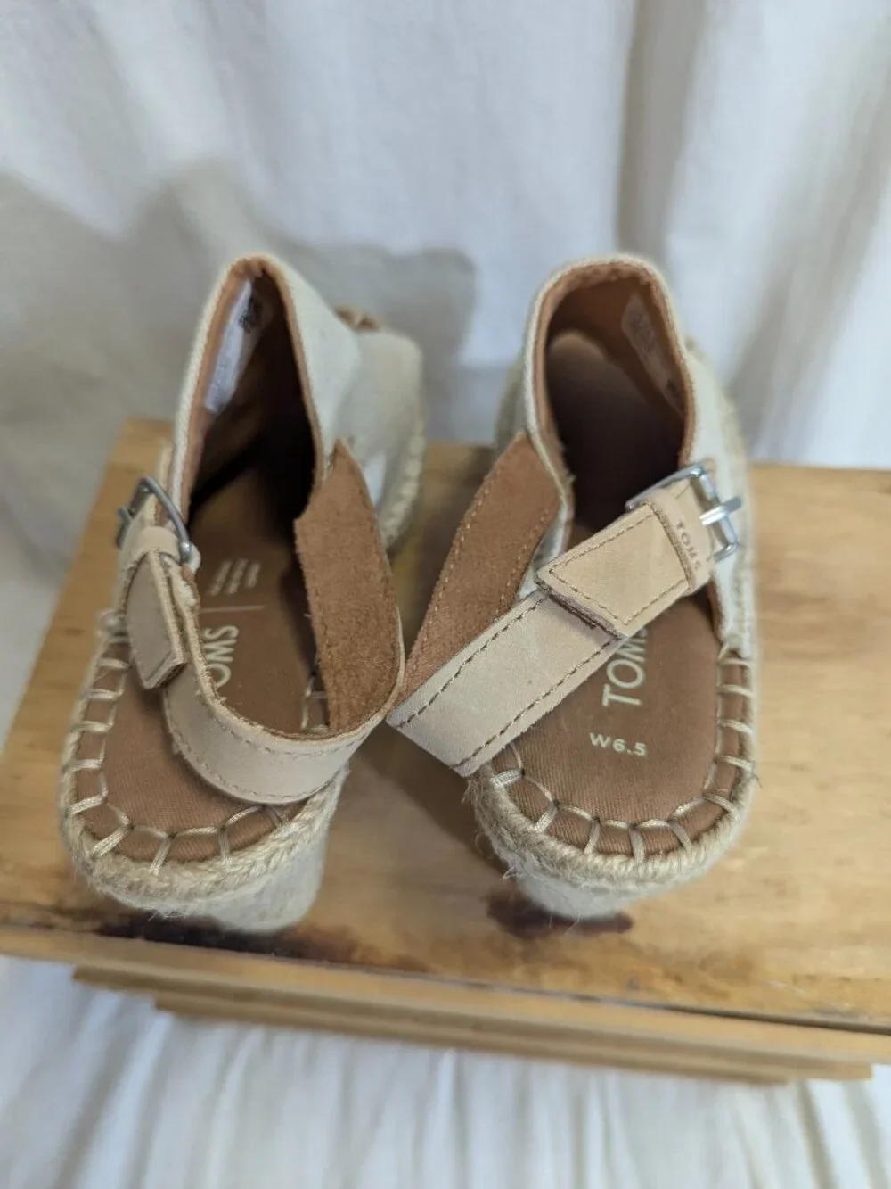 TOMS Monica Espadrille Wedge Sandal Beige Size 6.5